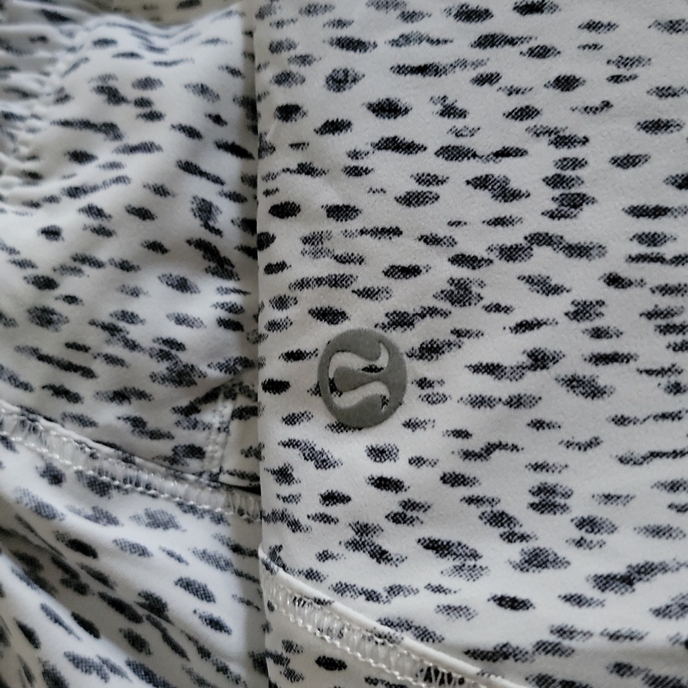Pants - Picture 5 of 6